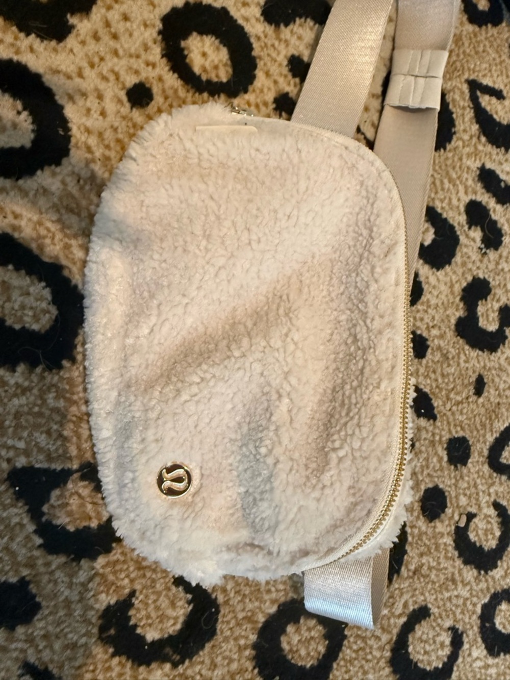 lululemon athletica Cream Sherpa Crossbody Belt Bag with Gold Logo